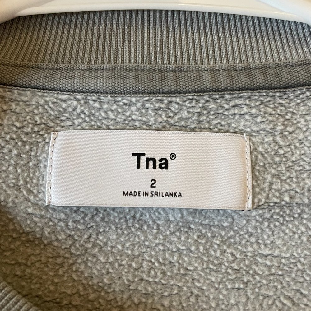 TNA CREWNECK - Picture 2 of 2